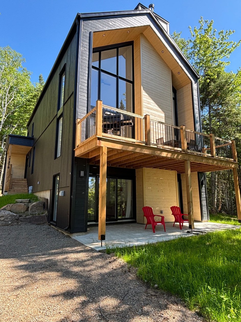 7435 - 7435A, Ch. Beaulieu — photo 1