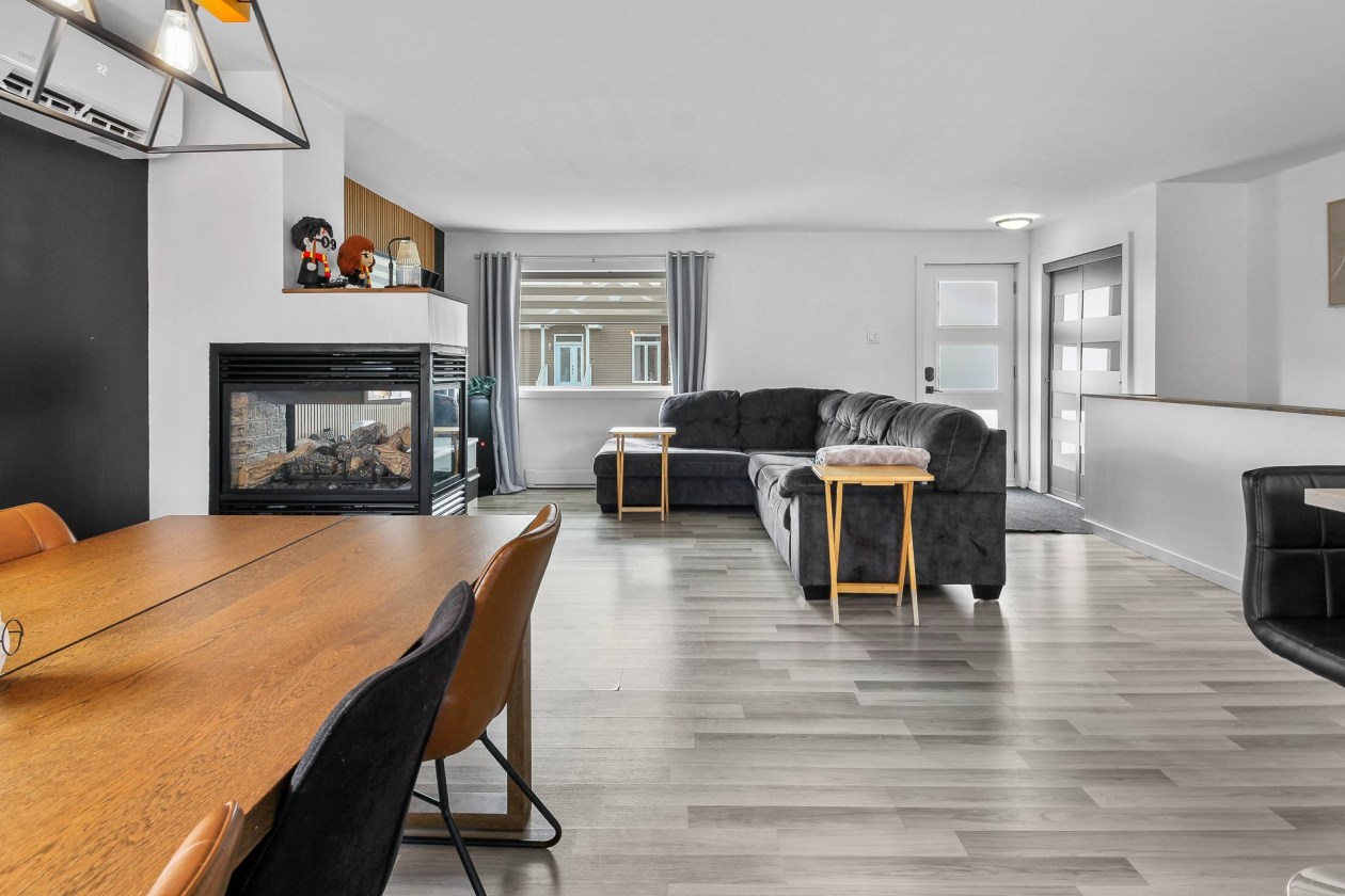 Salle à manger — 211 Rue de l'Alizé, Saint-Honoré