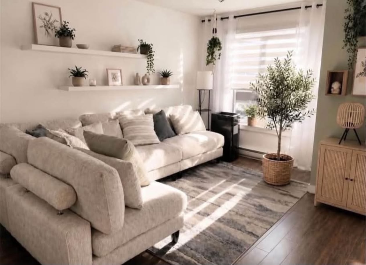 Salon — 2299 Rue du Saphir, Saguenay