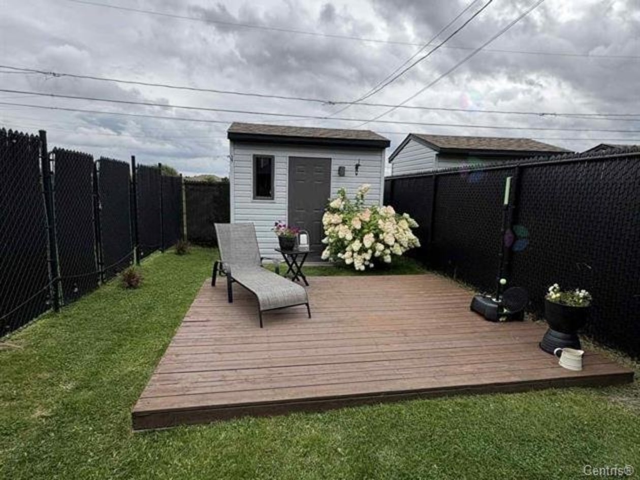 Extérieur — 2299 Rue du Saphir, Saguenay