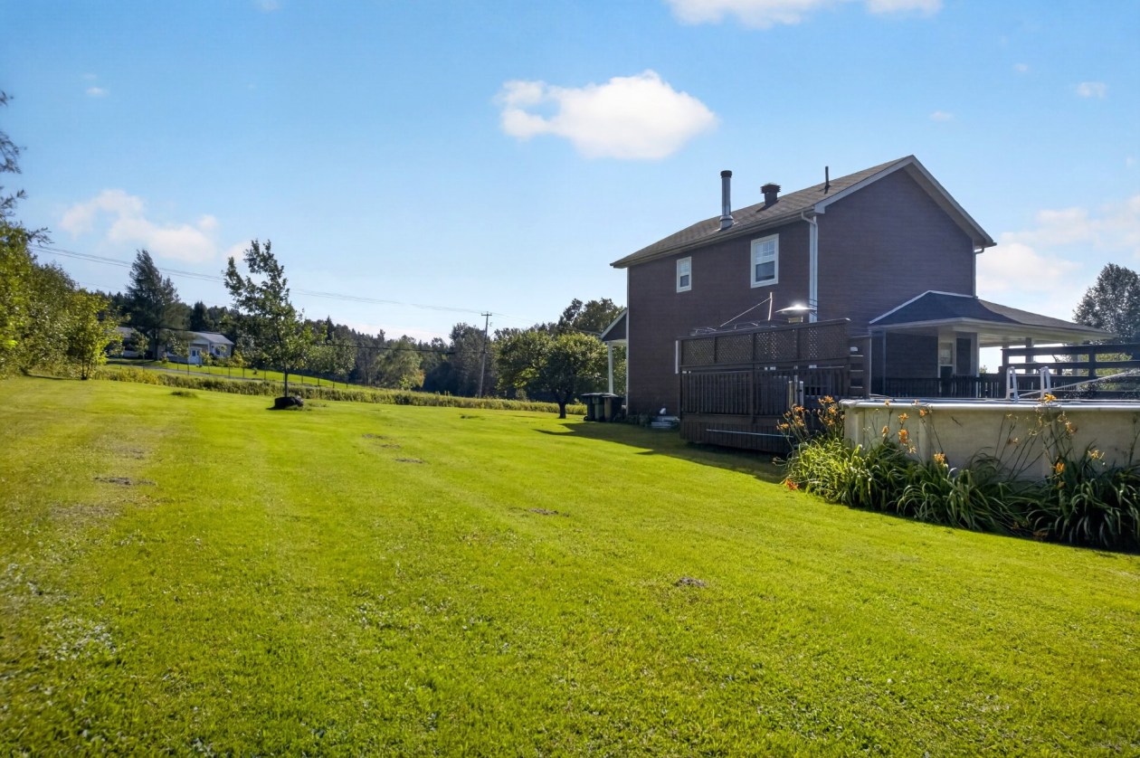Extérieur — 70, Rue Principale O., Notre-Dame-des-Bois, J0B2E0, Notre-Dame-des-Bois