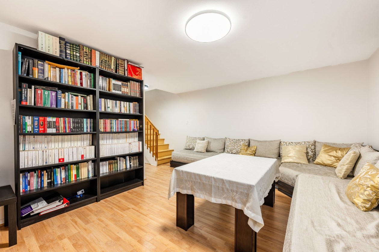 Salle familiale — 1021, Rue Provençal, Saint-Jean-sur-Richelieu, J3B8P6, Saint-Jean-sur-Richelieu