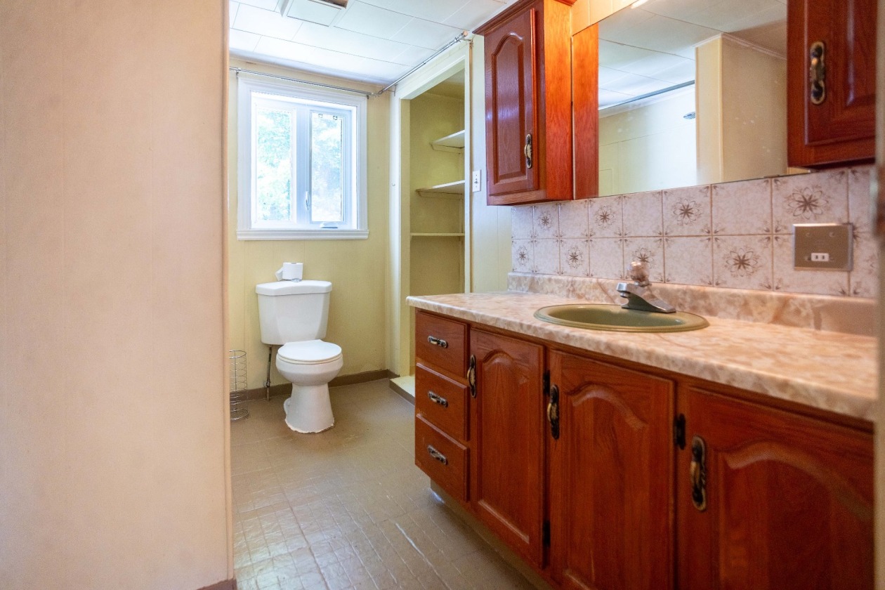 Bathroom — 311, Rue des Hérons, Notre-Dame-du-Mont-Carmel, G0X3J0, Notre-Dame-du-Mont-Carmel
