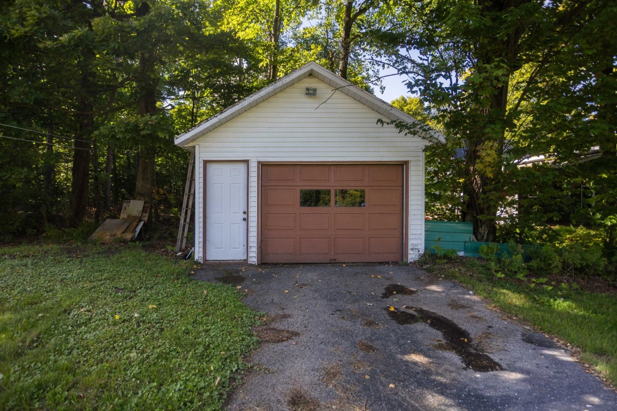 Garage — 311, Rue des Hérons, Notre-Dame-du-Mont-Carmel, G0X3J0, Notre-Dame-du-Mont-Carmel