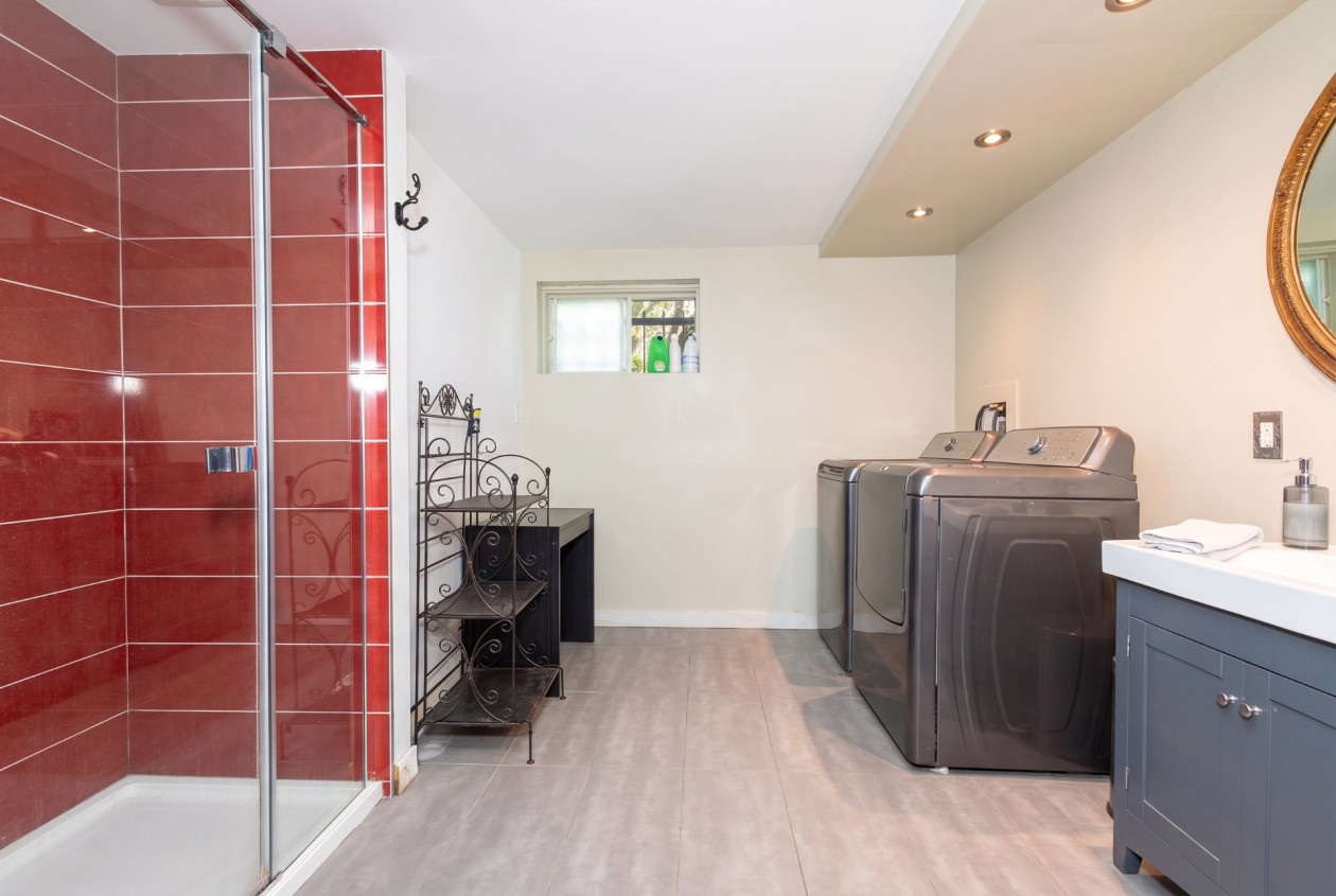Salle de bains — 289 Boul. St-Francis, Châteauguay