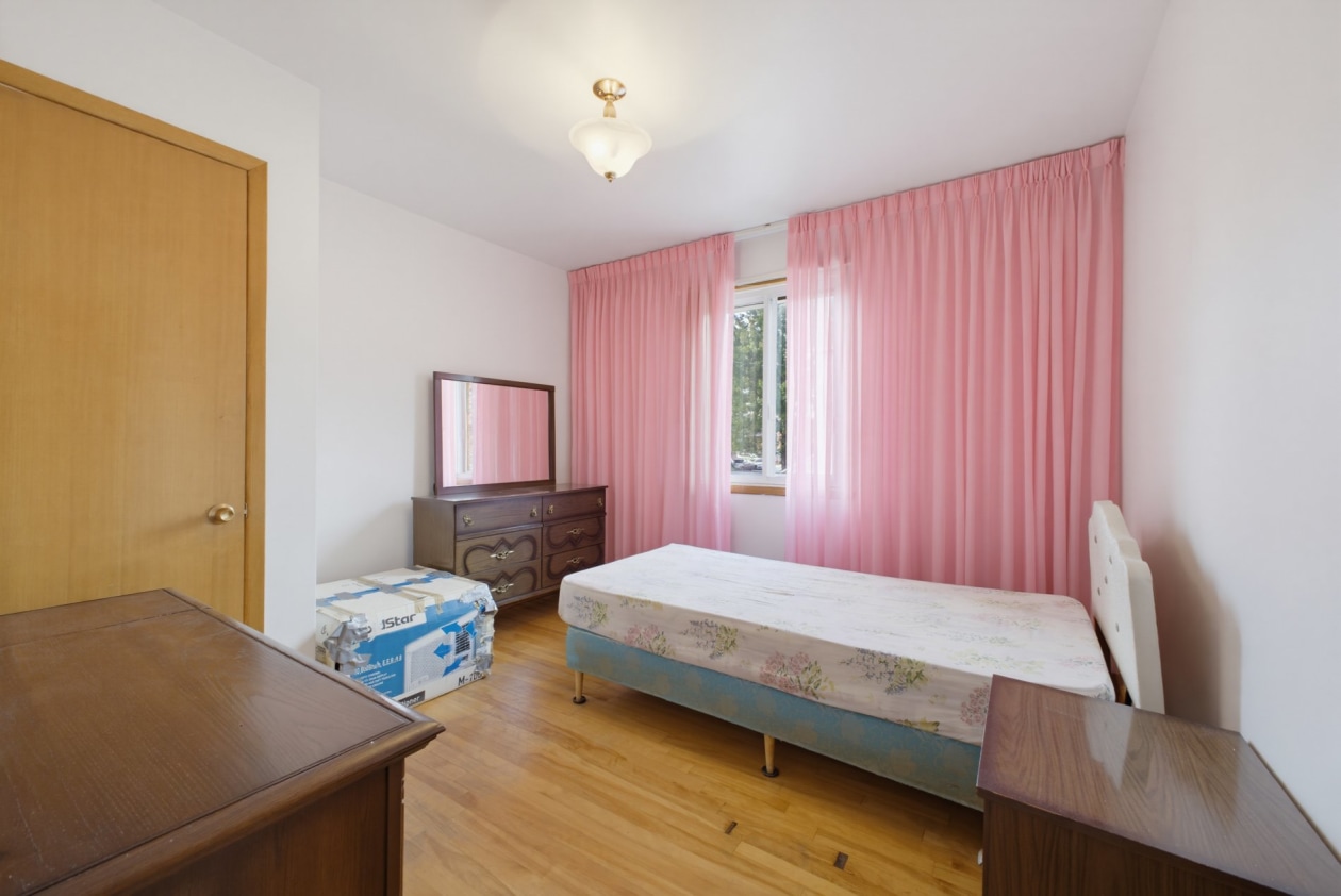 Chambre à coucher — 10531 - 10533 Av. Armand-Lavergne, Montréal