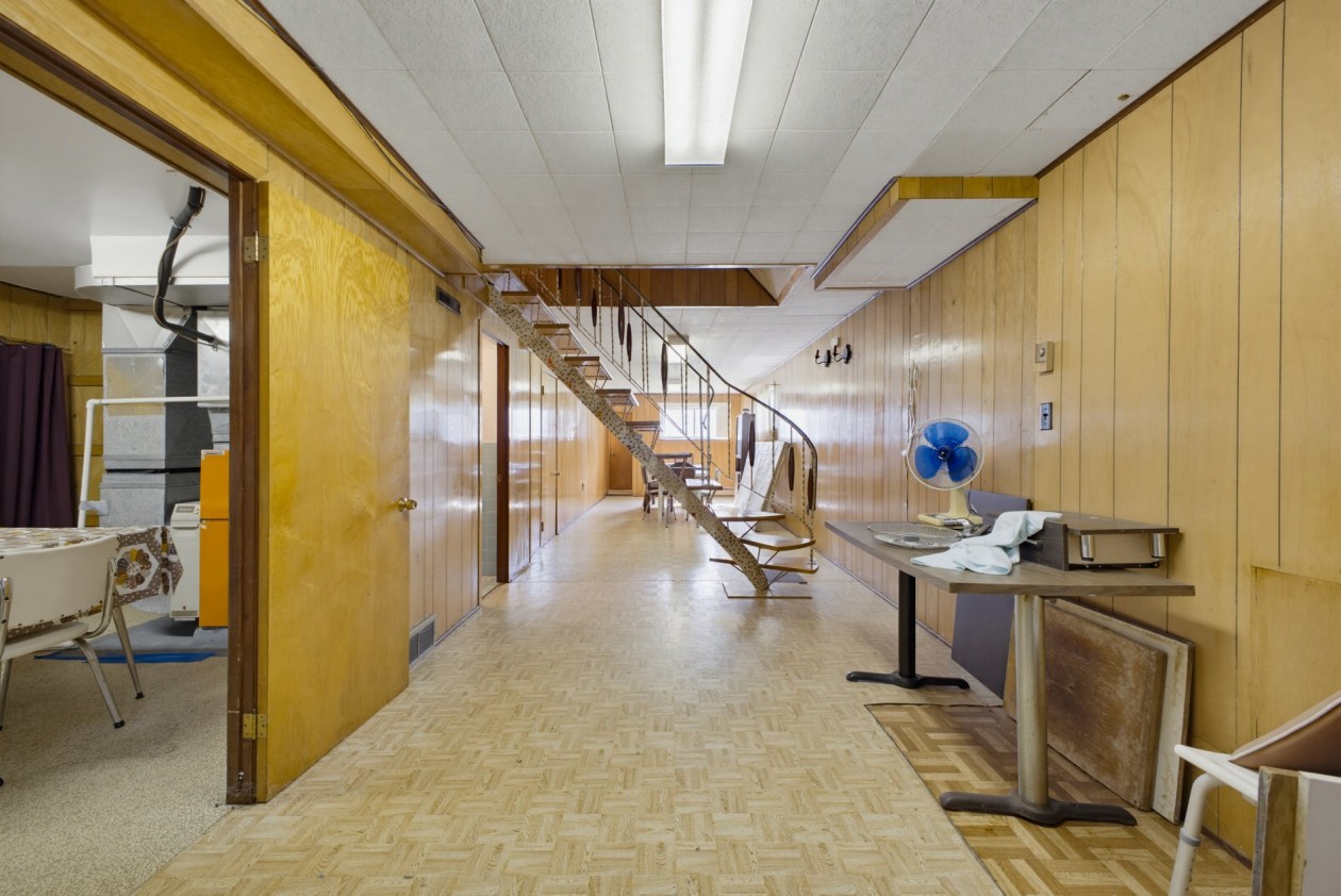 Sous-sol — 10531 - 10533 Av. Armand-Lavergne, Montréal