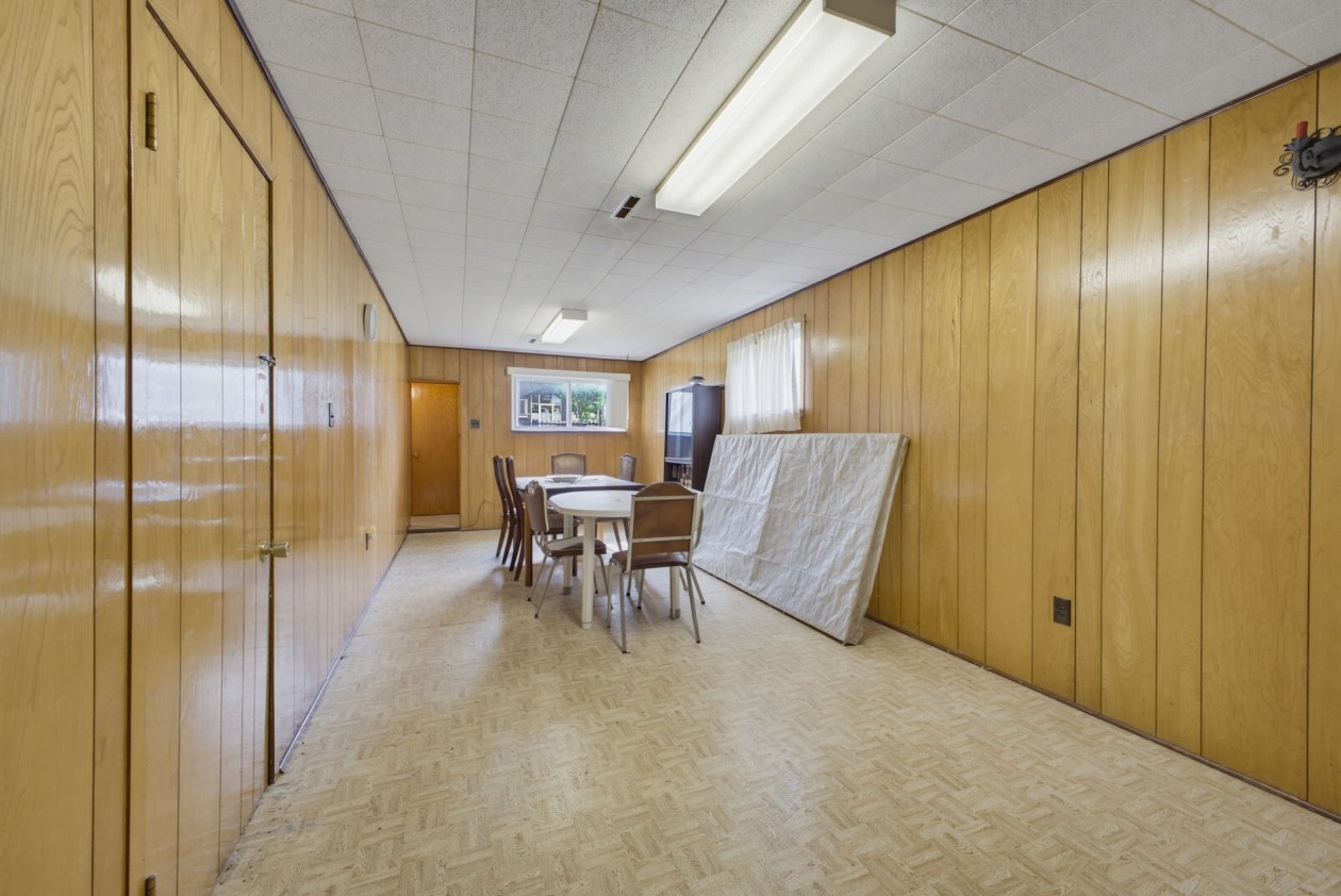 Sous-sol — 10531 - 10533 Av. Armand-Lavergne, Montréal