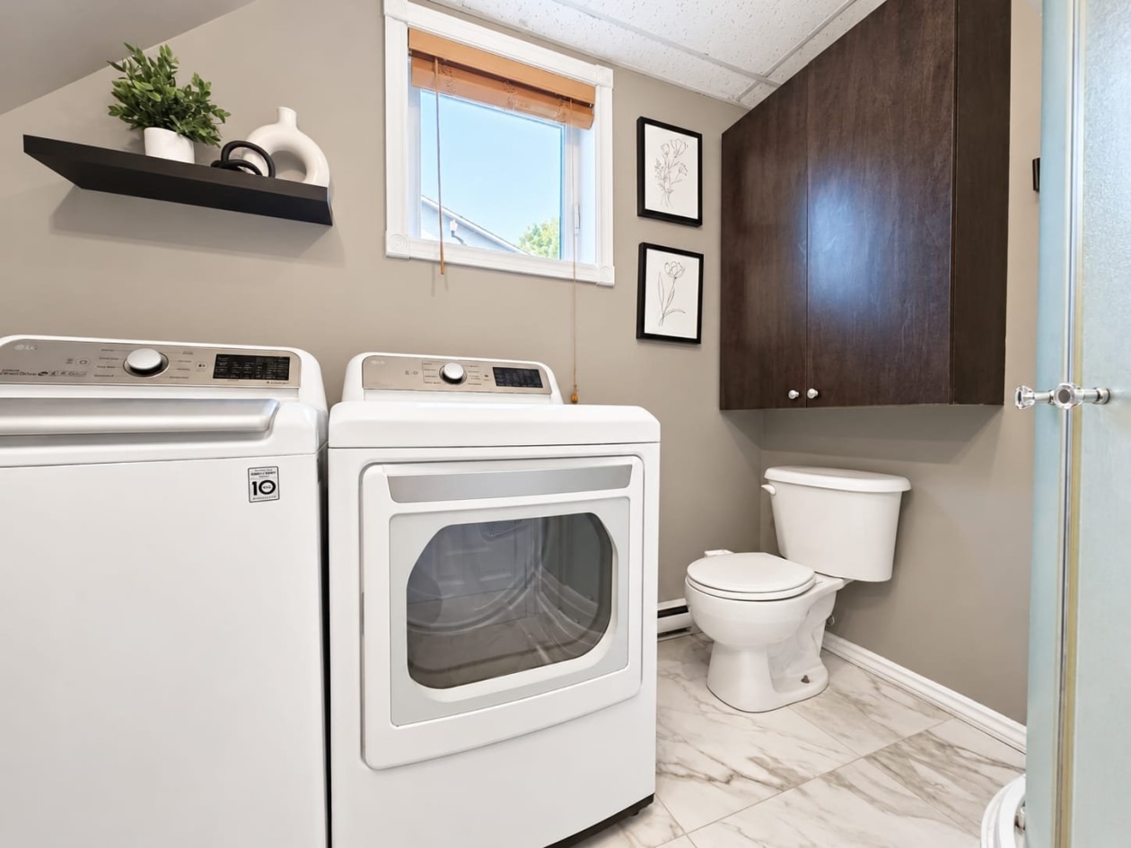 Salle de bains — 248 Rue de la Riviera, Saguenay