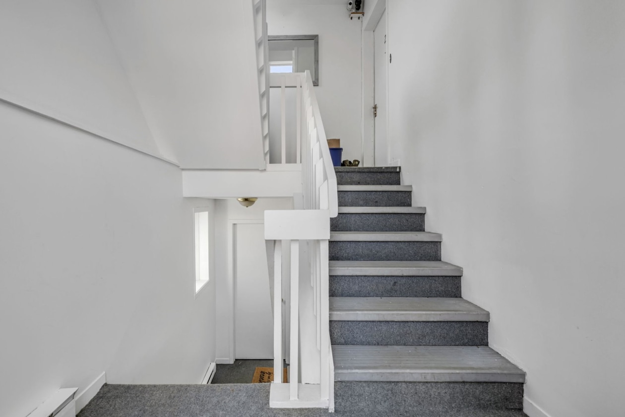Escalier — 27 Rue du Sénégal, Québec
