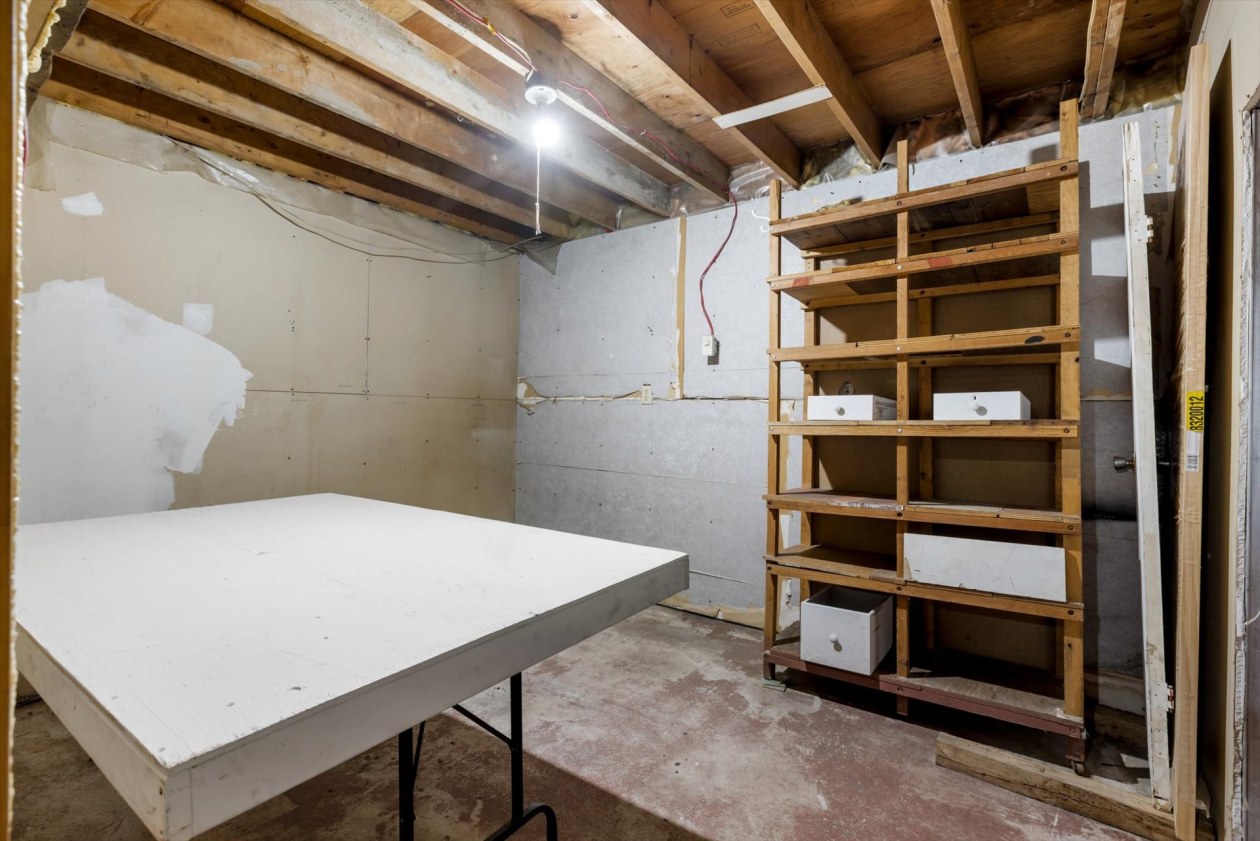 Atelier — 90 Rue des Aventuriers, Trois-Rivières