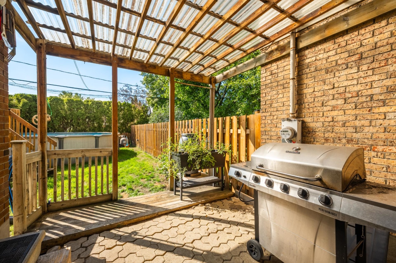 Cour — 224, Rue de Montligeon, Boucherville, J4B6E6, Boucherville