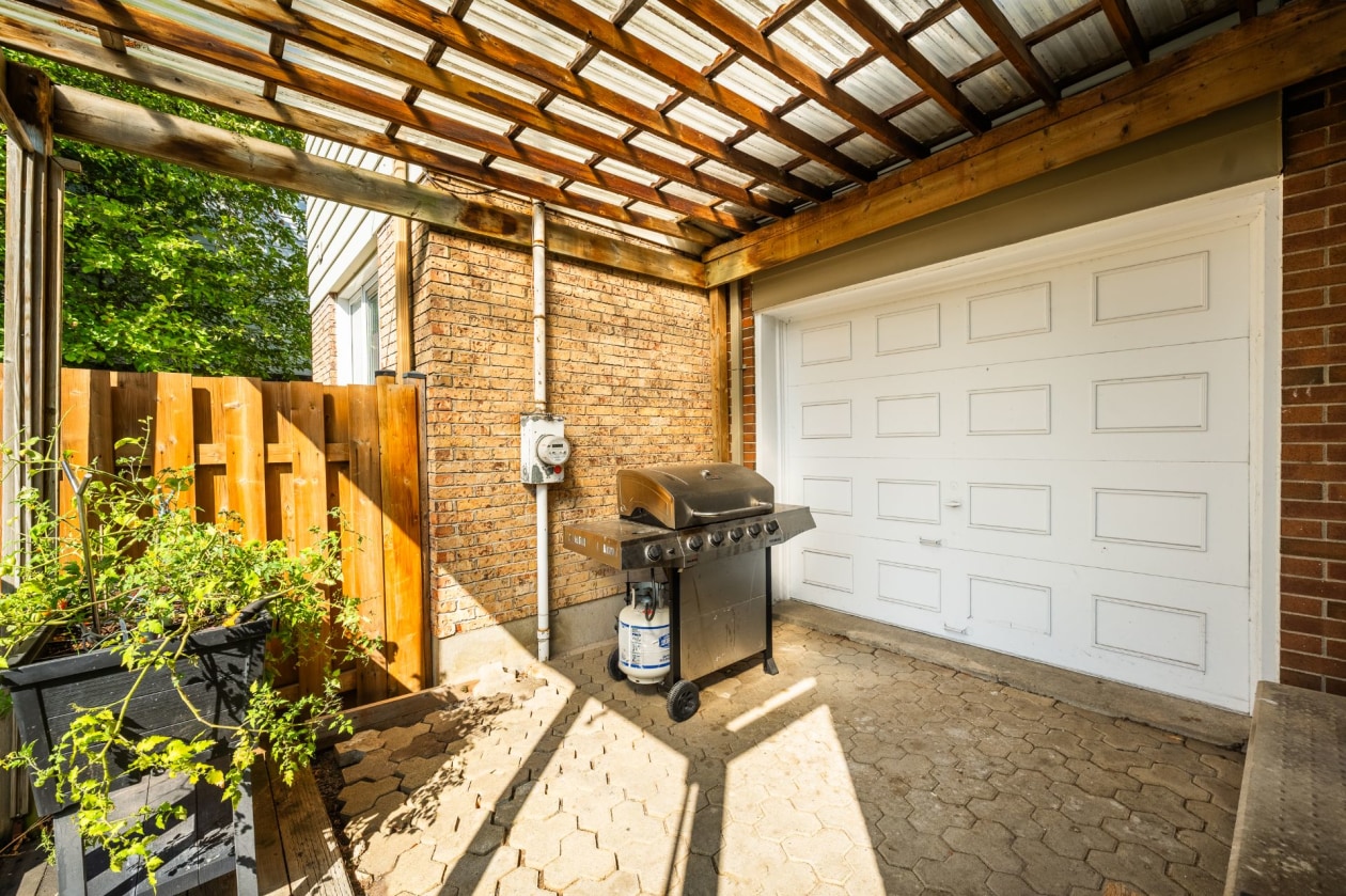 Cour — 224, Rue de Montligeon, Boucherville, J4B6E6, Boucherville