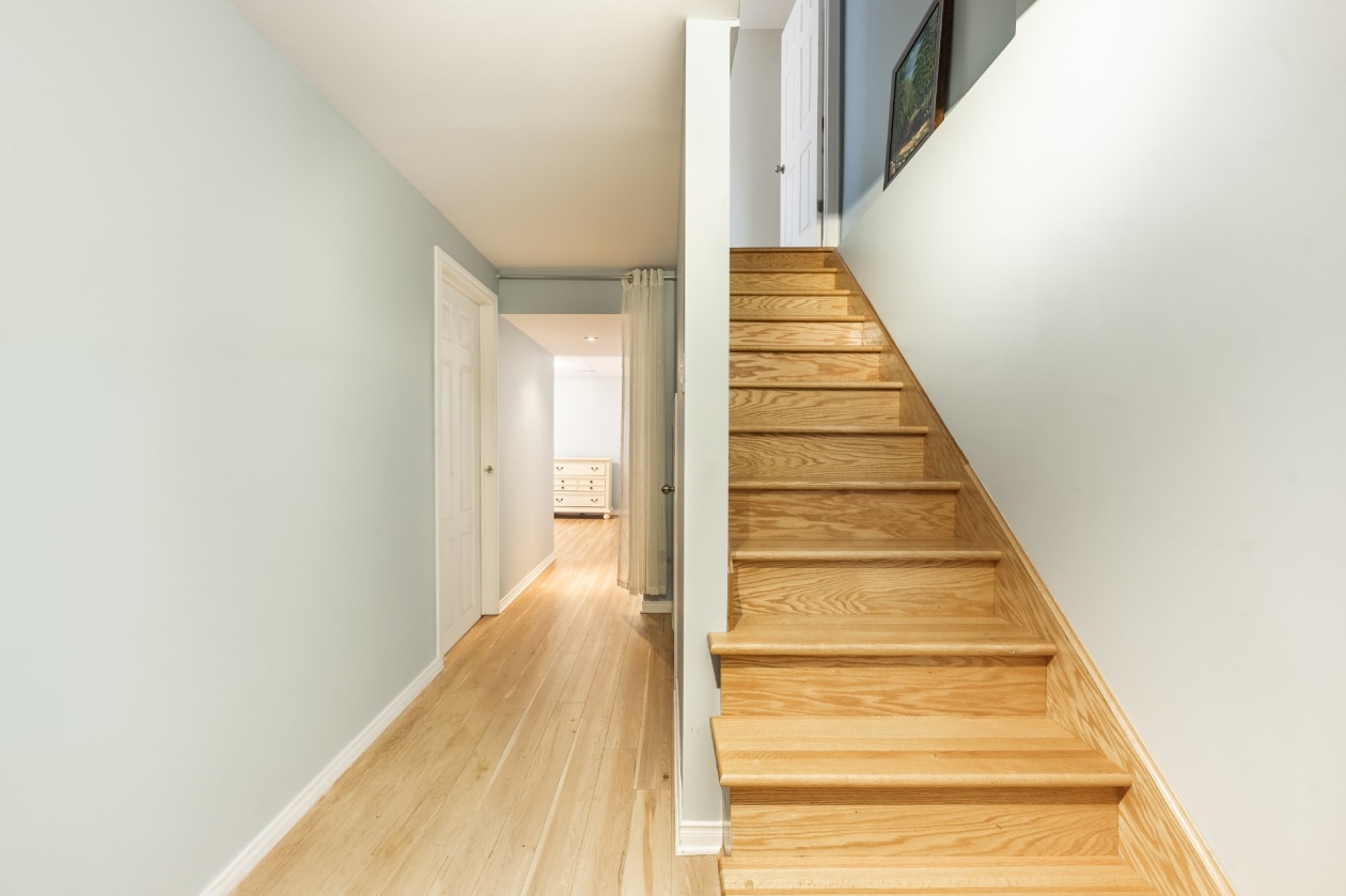 Escalier — 224, Rue de Montligeon, Boucherville, J4B6E6, Boucherville