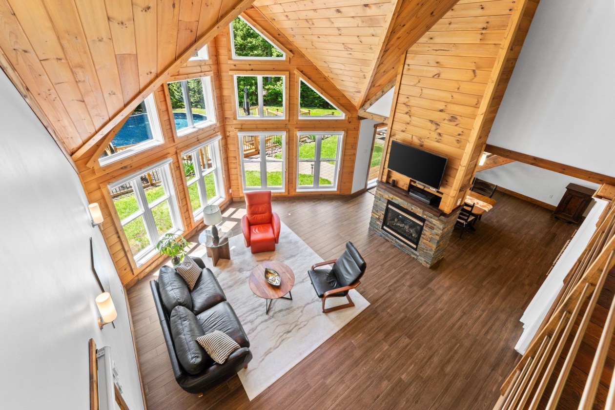 Mezzanine — 6850, Crois. du Sommet, Rawdon, J0K1S0, Rawdon