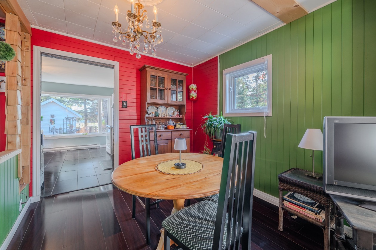 Salle à manger — 433 Rue Cartier, Rimouski