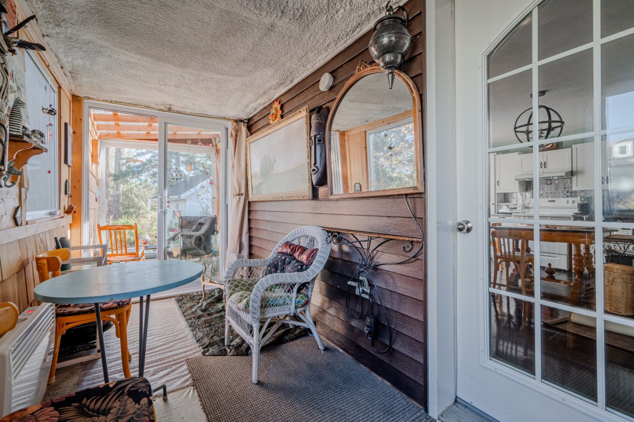 Verrière — 433 Rue Cartier, Rimouski