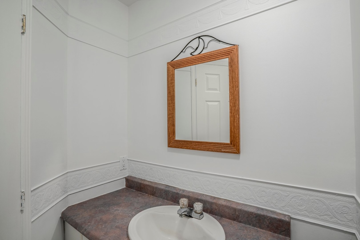 Salle d'eau — 9015 Boul. Guillaume-Couture, Lévis