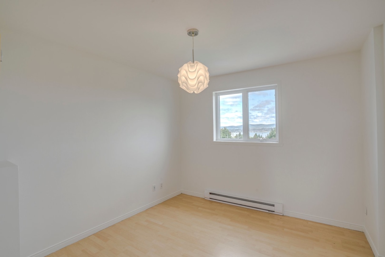 Chambre à coucher — 9015 Boul. Guillaume-Couture, Lévis