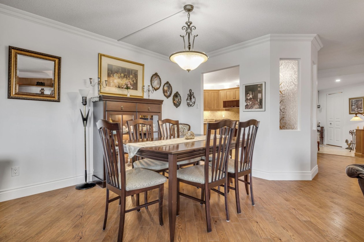 Salle à manger — 700, Boul. du Loiret, 503, Québec (Charlesbourg ), G2L0A8, Québec (Charlesbourg )
