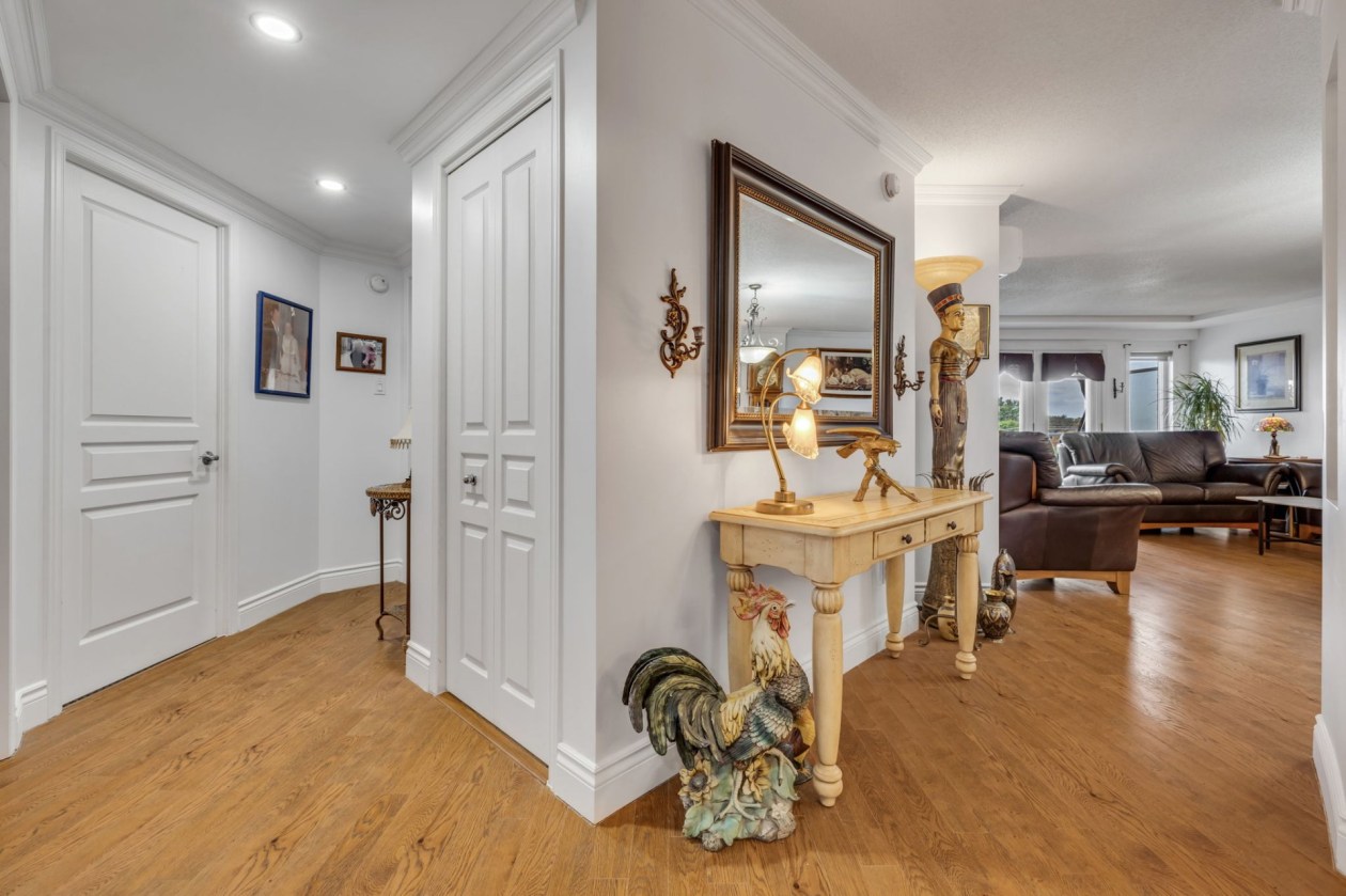 Hall d'entrée — 700, Boul. du Loiret, 503, Québec (Charlesbourg ), G2L0A8, Québec (Charlesbourg )