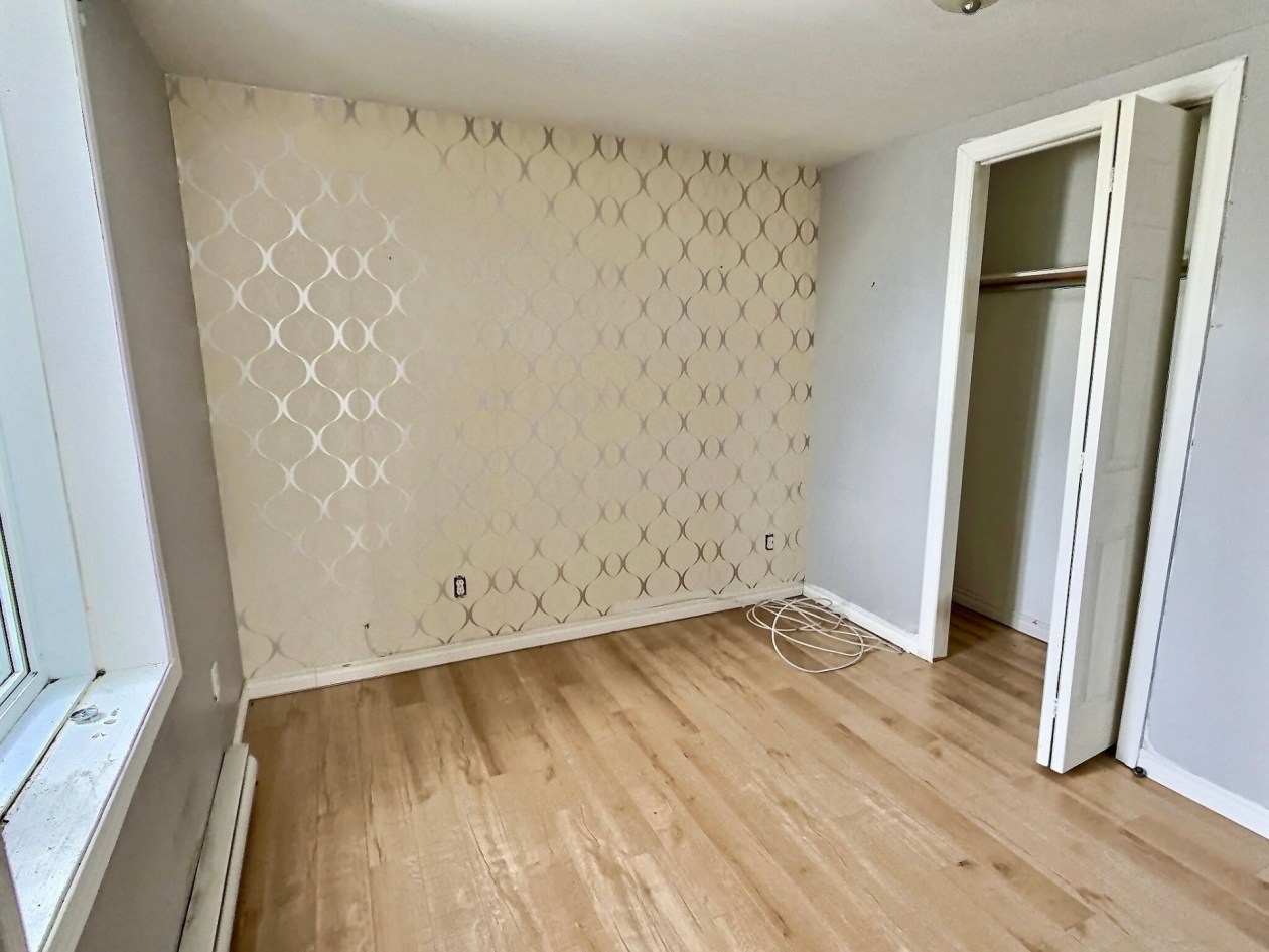 Chambre à coucher — 370 - 372 Boul. Ste-Madeleine, Trois-Rivières
