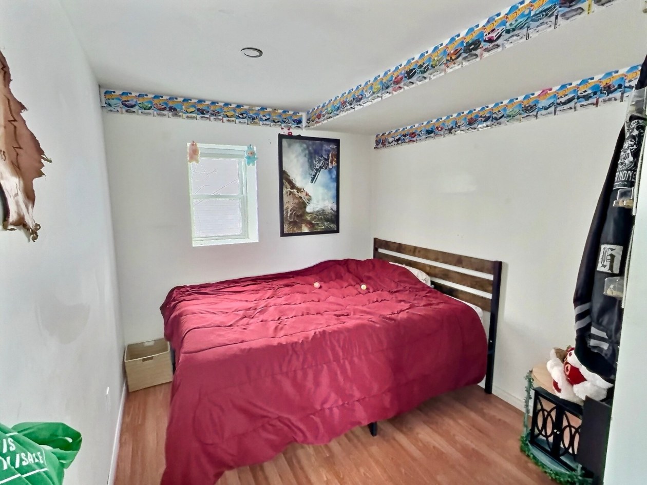 Chambre à coucher — 370 - 372 Boul. Ste-Madeleine, Trois-Rivières
