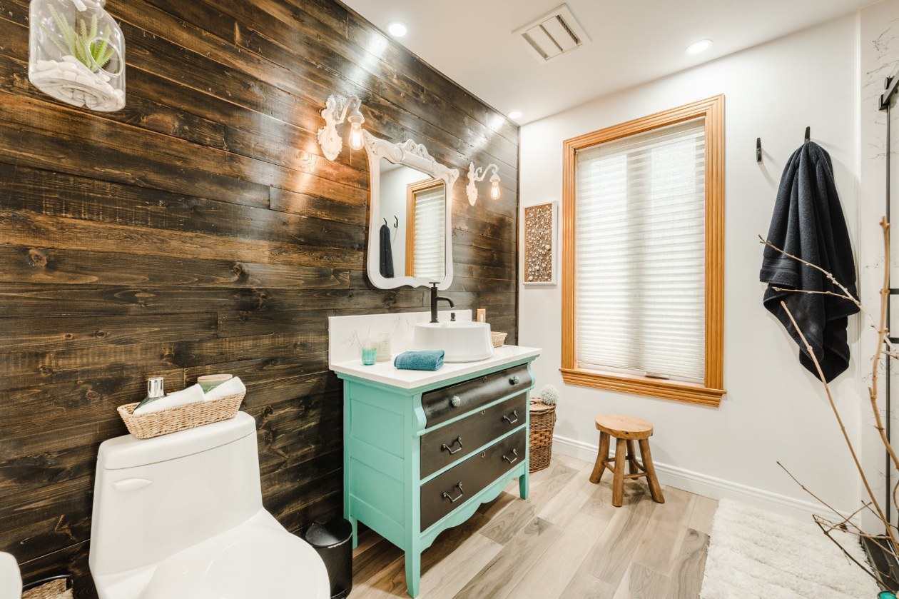 Salle de bains — 211, Rue St-Georges, Ange-Gardien, J0E1E0, Ange-Gardien