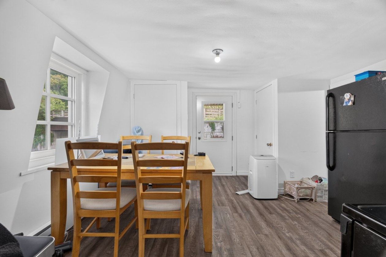 Logement — 318 - 322 Av. St-Jacques, Saint-Raymond