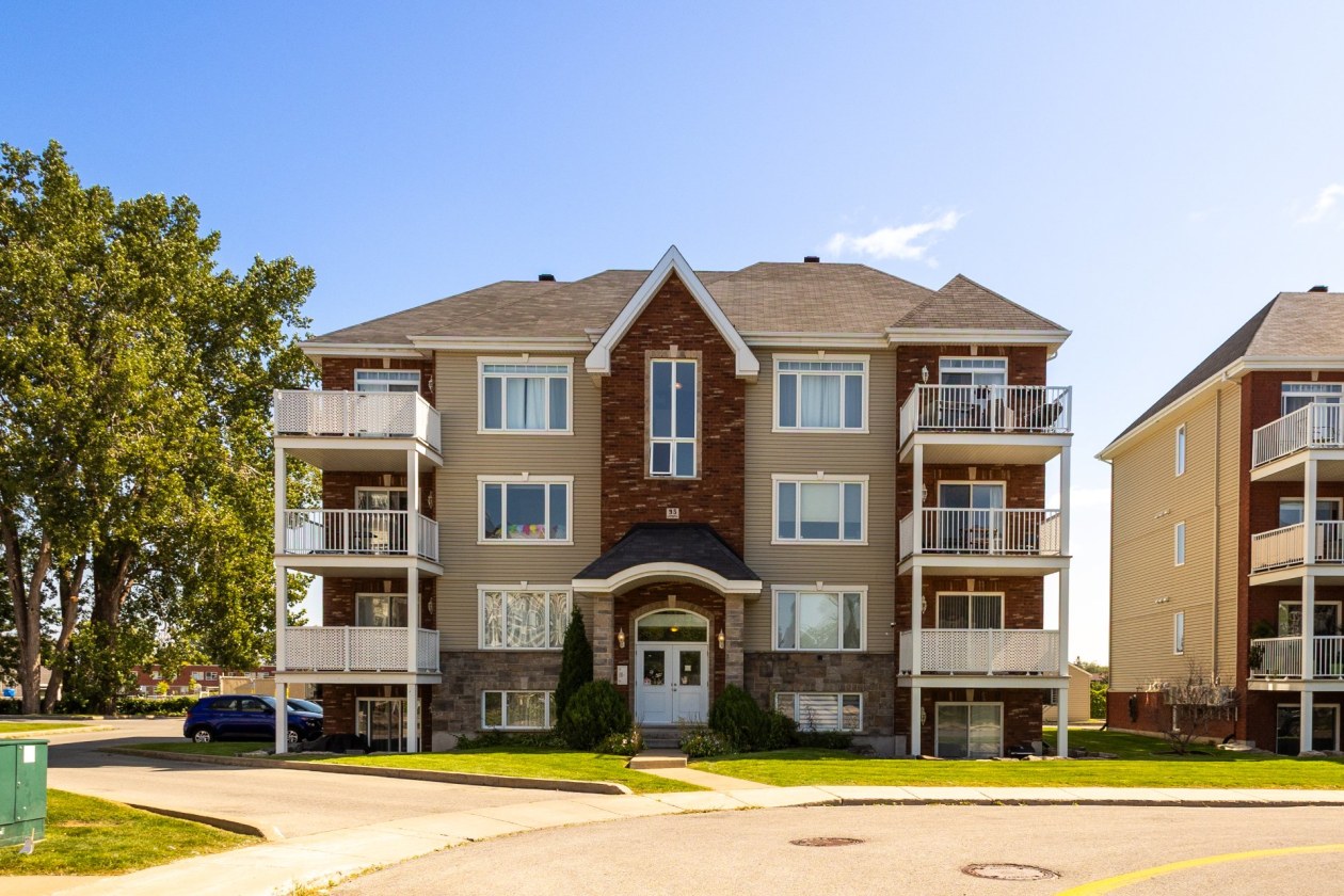 Façade — 95 Rue Lautrec, Châteauguay