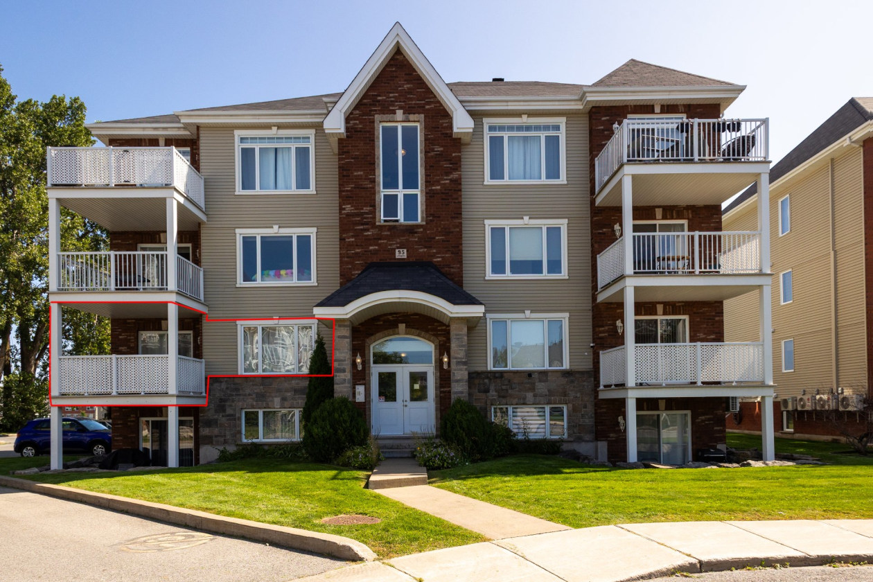 Façade — 95 Rue Lautrec, Châteauguay