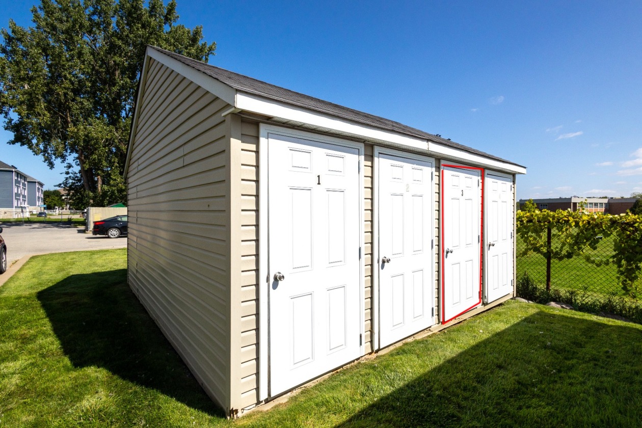Remise — 95 Rue Lautrec, Châteauguay