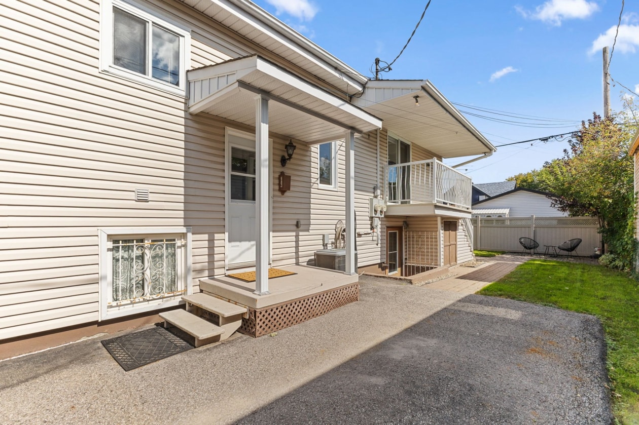 Entrée extérieure — 34Z Rue Montmorency, Gatineau