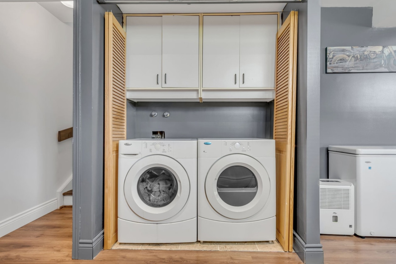Salle de lavage — 2290Z, Rue du Neptune, Québec (Les Rivières), G2E6J2, Québec (Les Rivières)