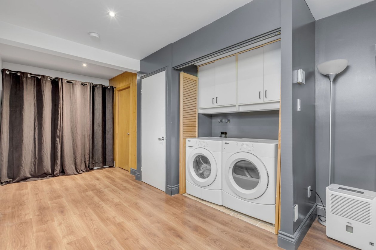 Salle familiale — 2290Z, Rue du Neptune, Québec (Les Rivières), G2E6J2, Québec (Les Rivières)