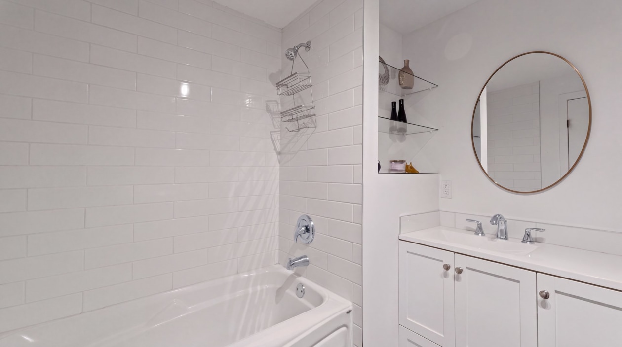 Salle de bains — 3417, Rue Boisclair, Boisbriand, J7H1M3, Boisbriand