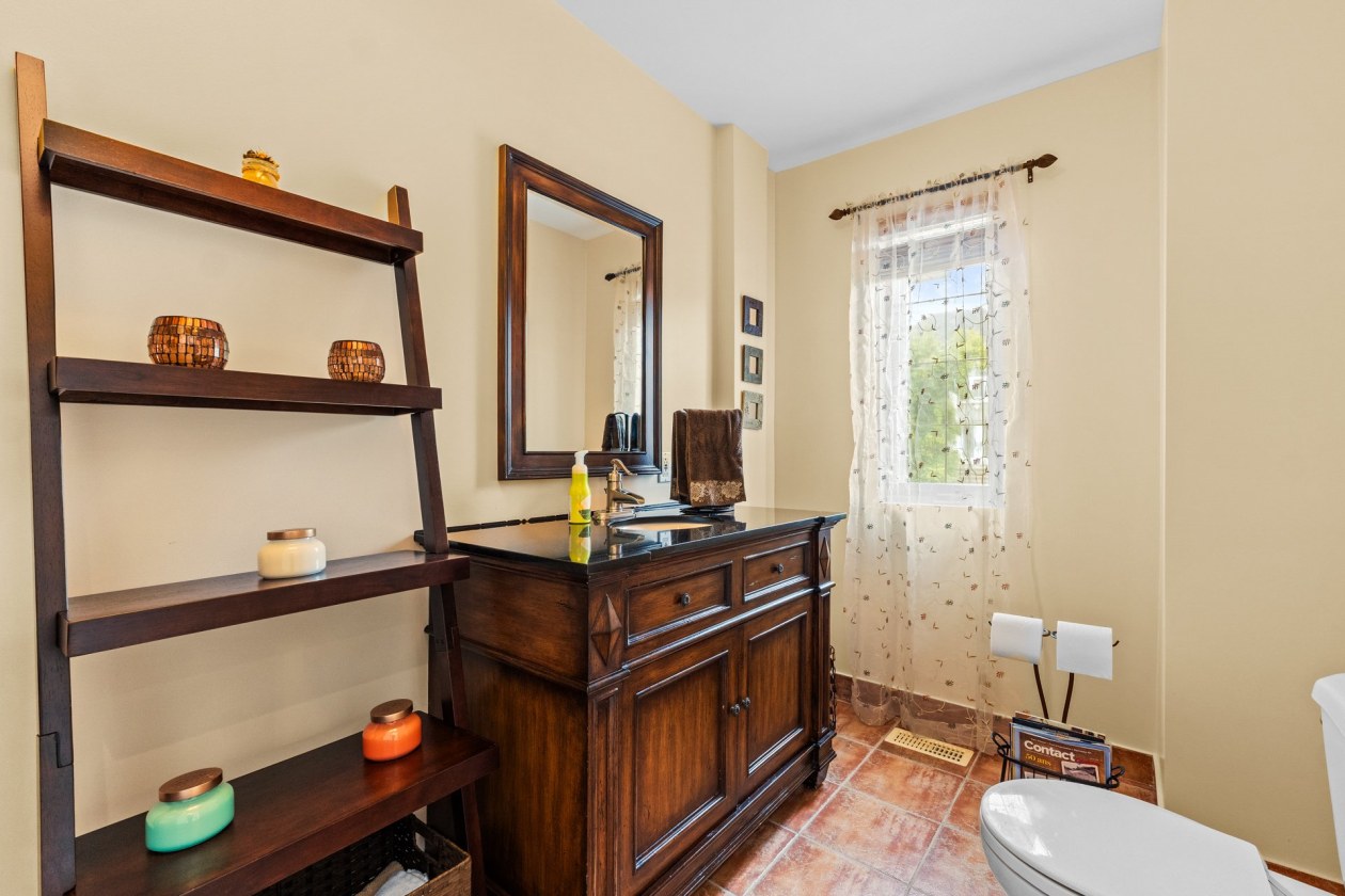 Salle d'eau — 3928, Rue du Commissaire, Laval (Duvernay), H7E5H4, Laval (Duvernay)