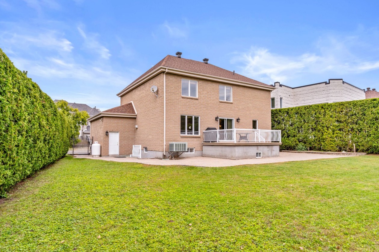 Face arrière — 3928, Rue du Commissaire, Laval (Duvernay), H7E5H4, Laval (Duvernay)
