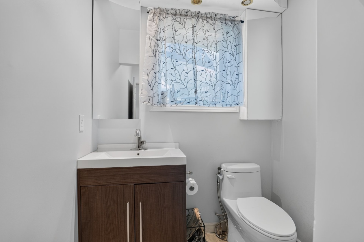 Salle de bains — 545 Rue Patrice, Saint-André-Avellin