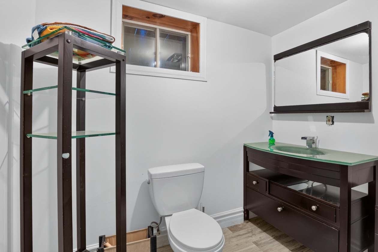 Salle de bains — 545 Rue Patrice, Saint-André-Avellin
