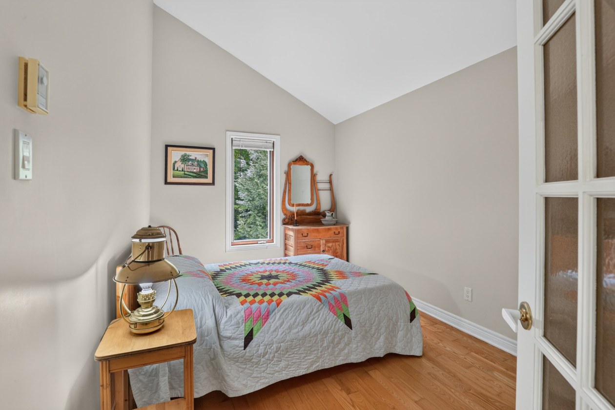 Chambre à coucher — 54 Ch. de la Lobélie, Mulgrave-et-Derry