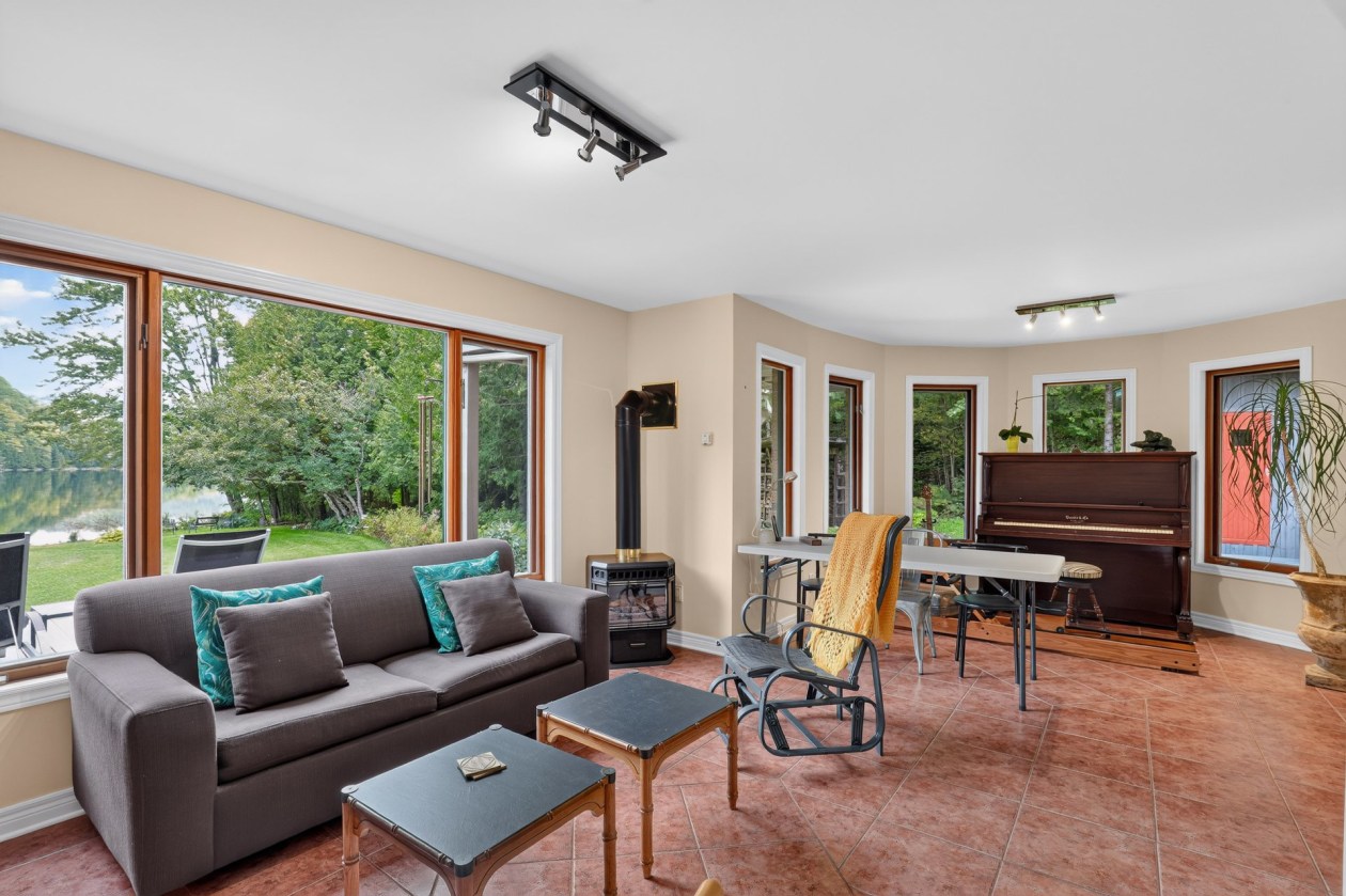 Salle familiale — 54 Ch. de la Lobélie, Mulgrave-et-Derry