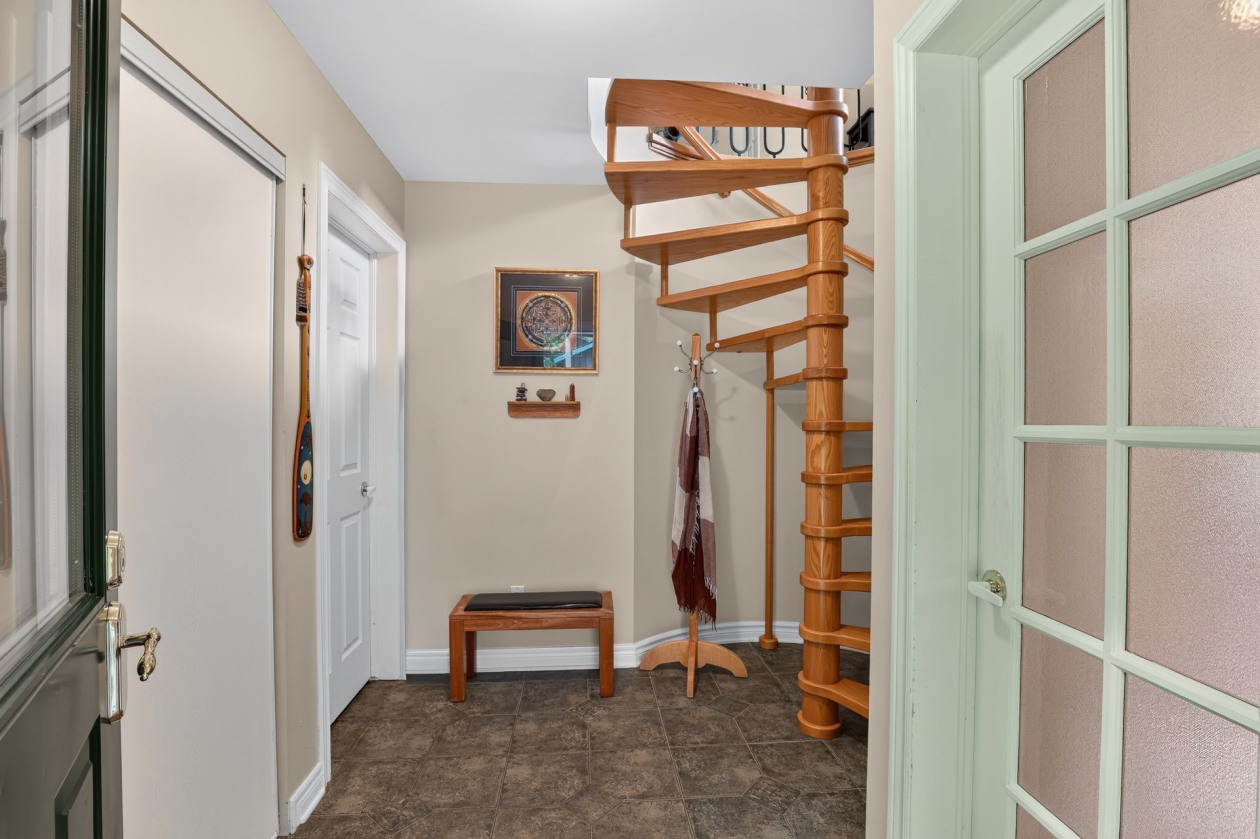 Hall d'entrée — 54 Ch. de la Lobélie, Mulgrave-et-Derry