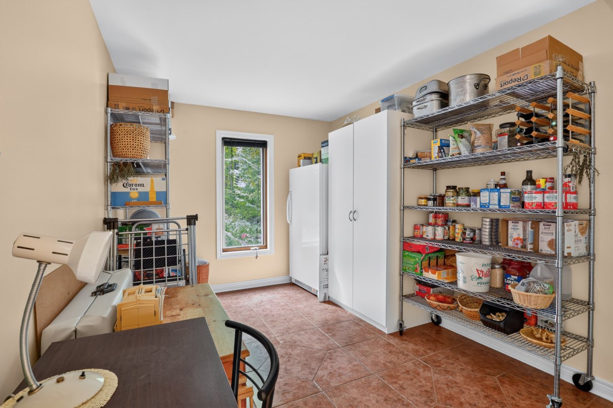 Rangement — 54 Ch. de la Lobélie, Mulgrave-et-Derry