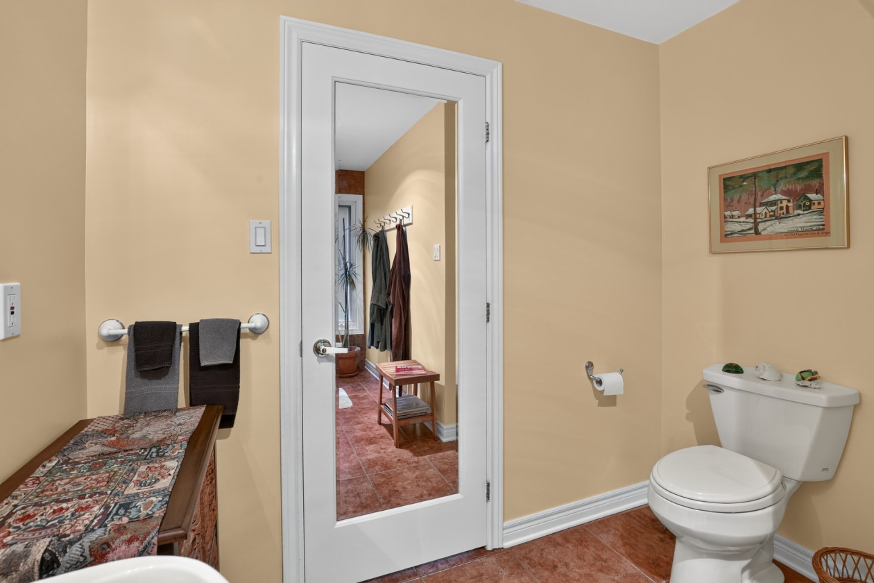 Salle de bains — 54 Ch. de la Lobélie, Mulgrave-et-Derry