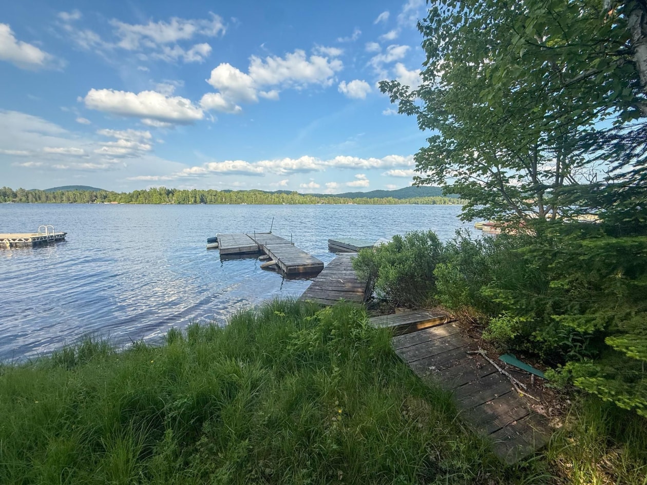 Bord de l'eau — 150 Ch. des Bardanes, Lantier
