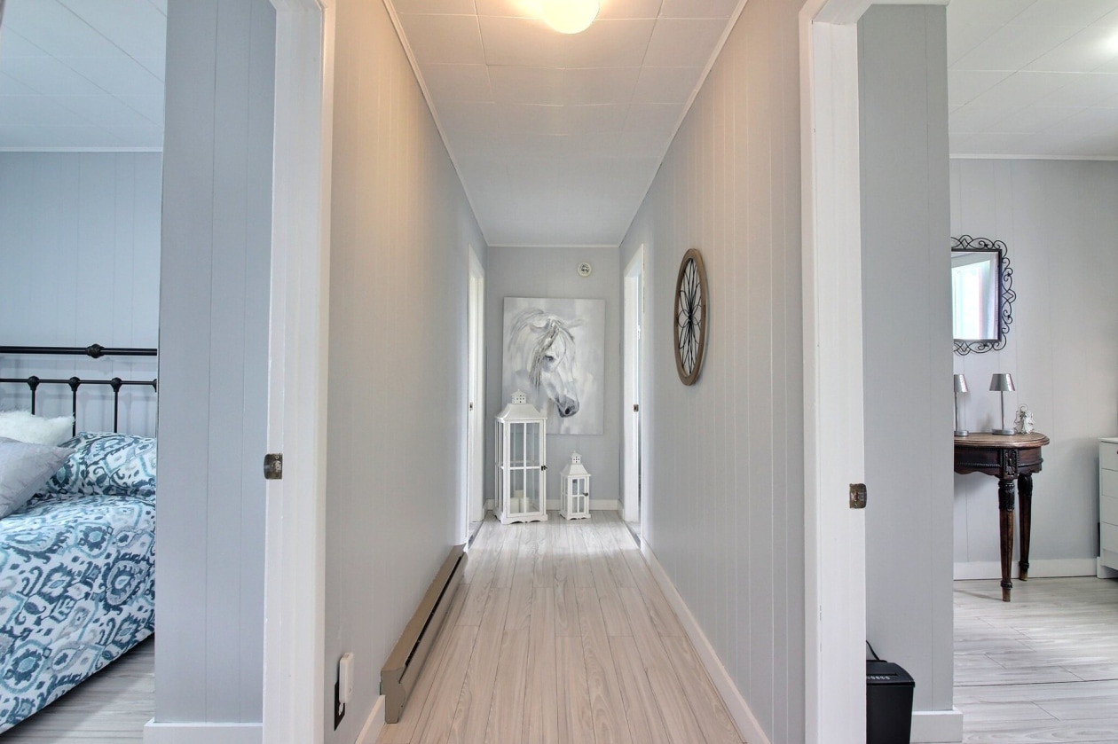 Corridor — 1160, 2e Rang, Percé, G0C1G0, Percé