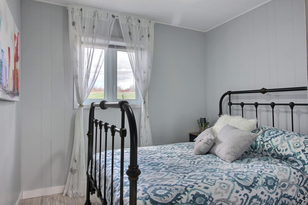 Chambre à coucher — 1160, 2e Rang, Percé, G0C1G0, Percé