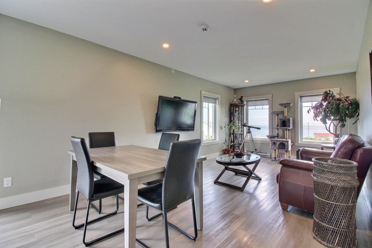 Salle à manger — 554 Route 132 O., Percé