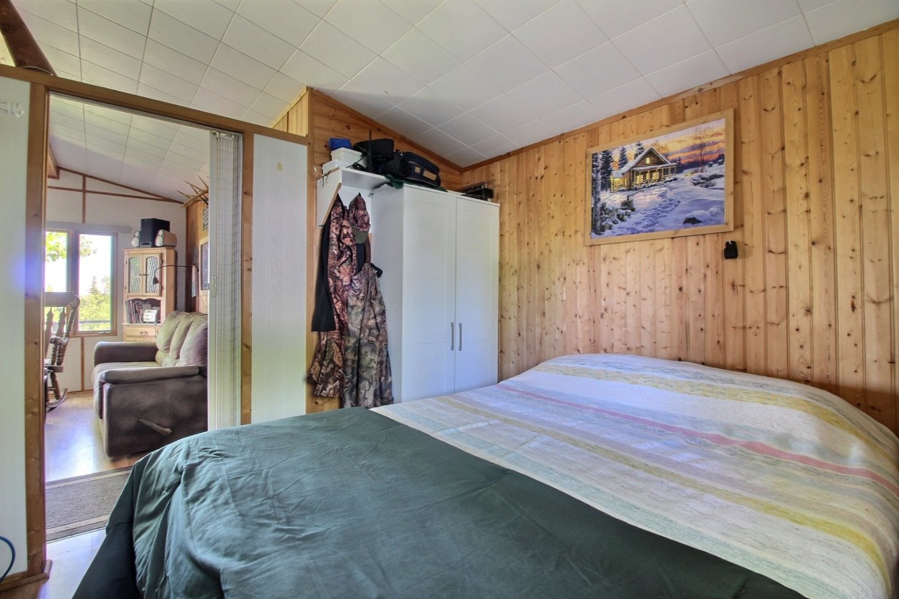 Master bedroom — Ch. du Lac-Sept-Îles, Chandler